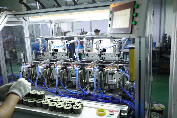 Motor de Changzhou Hetai e dispositivo elétrico Co., linha de produção 8 da fábrica do Ltd.