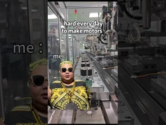 Enquanto trabalho duro para fazer motores todos os dias